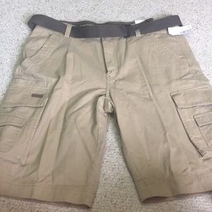 Men’s Khaki shorts